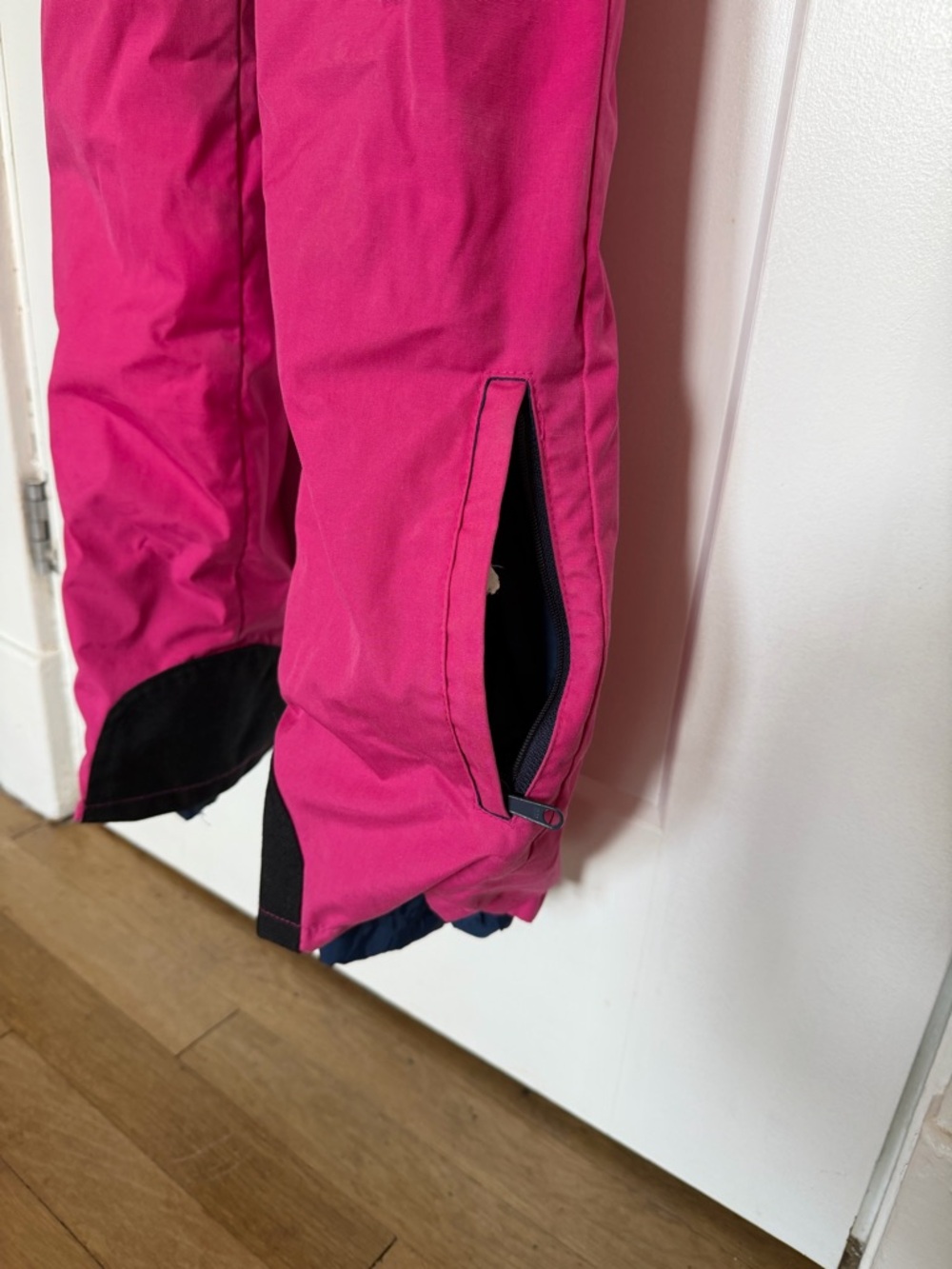 VINTAGE POWDERHORN ski suit from Breckenridge Colorado ❄️ - Picture 7 of 11